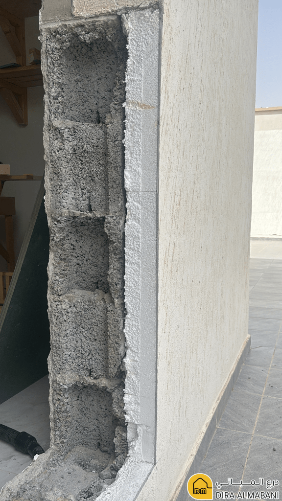 نظام درع المباني EIFS يوفر عزلًا حراريًا متواصلًا بدون جسور حرارية